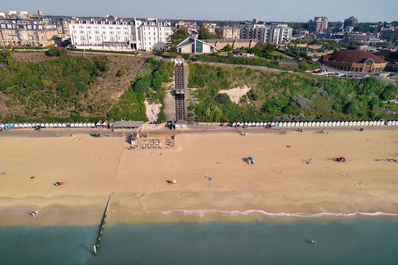 Bournemouth Highcliff Marriott Hotel