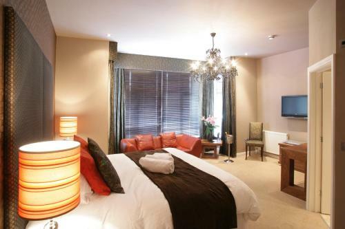 Urban Beach Hotel