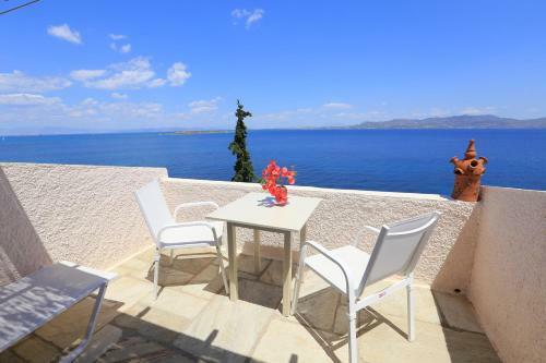 Hotel Alkyoni