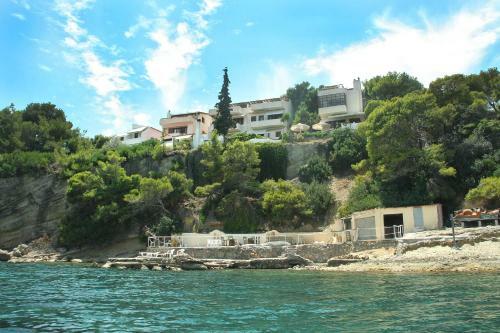 Hotel Alkyoni
