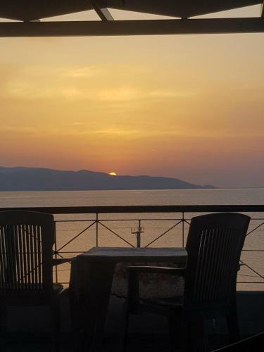 Apartamento 4 Ambelia Paradise
