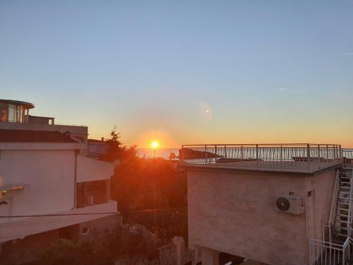 Riviera Apartments