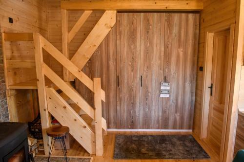 Happy2cu Cabin