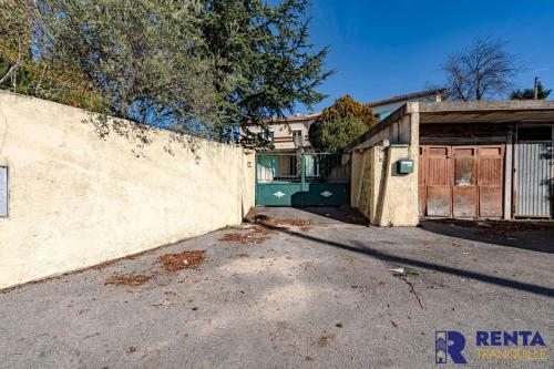 Maison C�venole Parking S�curis� Jardin