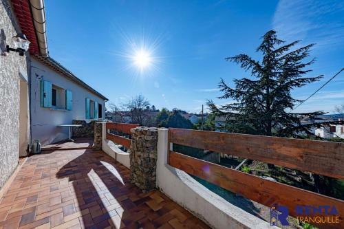 Maison C�venole Parking S�curis� Jardin