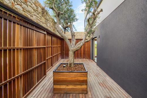 Villa Yellow Tree Jurici Home & Spa