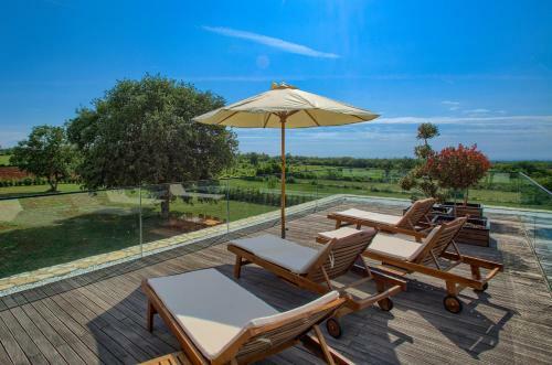 Villa Yellow Tree Jurici Home & Spa