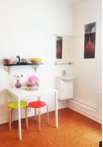 Albergue Refurinn Reykjavik Guesthouse