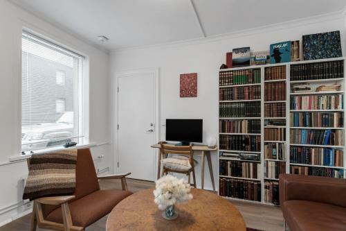 Reykjav�k Central Apartment - Best Location!