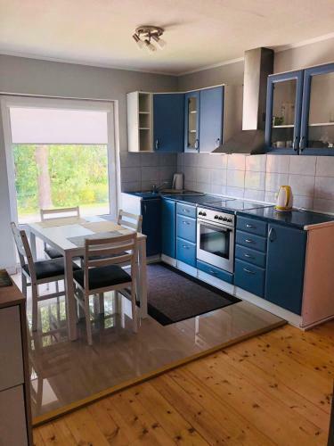 V. Kudirkos Gatv? 42 Birzai Double Bedroom Apartment