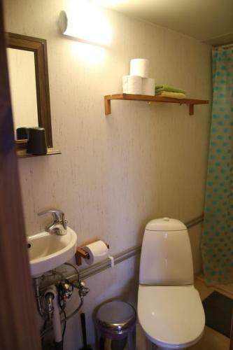 Sk�garkot Cottage