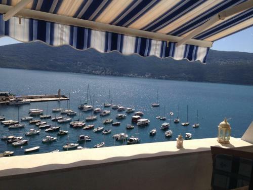 Seafront Lux Apartment