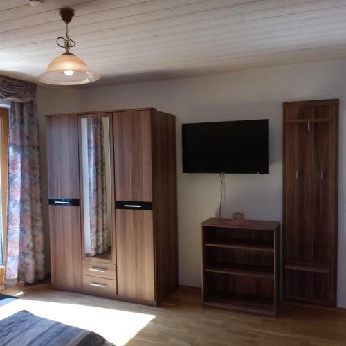 Hostal Gasthof Gr�ner Baum "kongo"