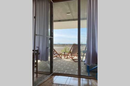 Beach House Grigoleti