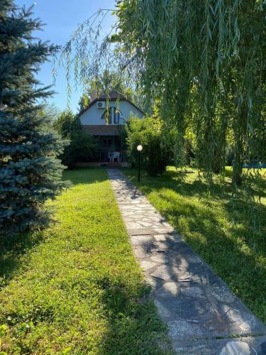 �lmod-lak B�k�sszentandr�s