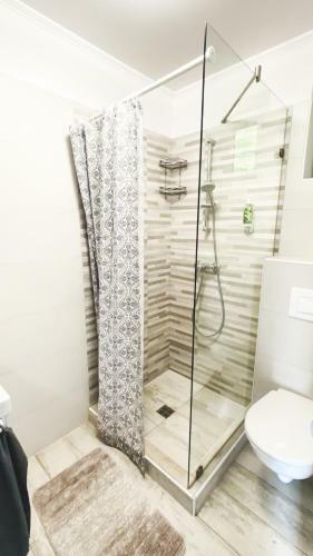 F�zeskerti Apartmanh�z
