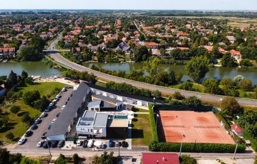 F�zeskerti Apartmanh�z