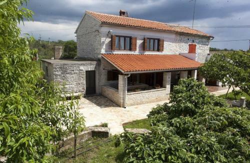 Home Dujam - Quite Location