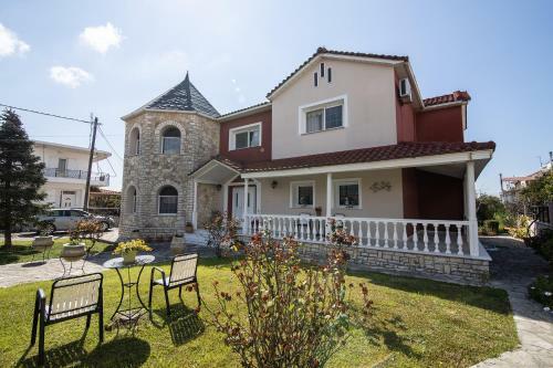 Victorian Style With Greek Finesse Villa
