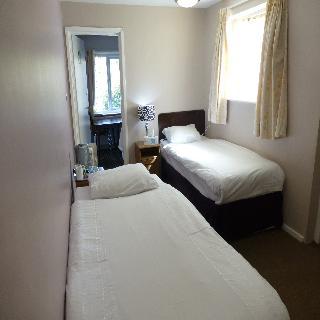 Hostal Prince Hotel