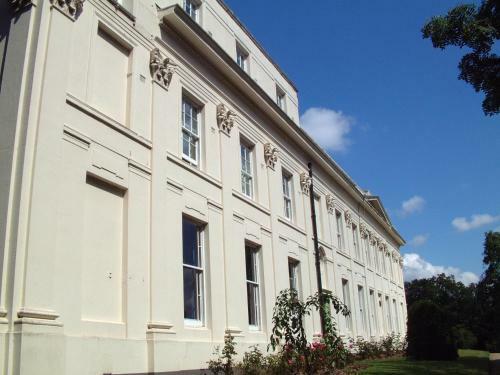 Hotel Woodbrooke Quaker Study Centre