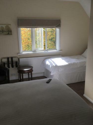 Bed & Breakfast Elmdon Lodge