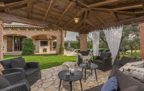 Luxury Unique Stone Villa Rustica In Istria