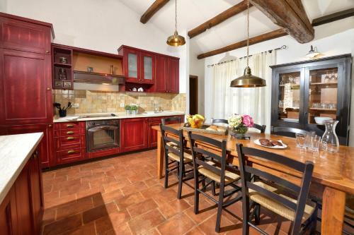 Wundersch�ne Villa Jurinea Mit Privaten Pool