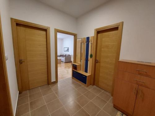 Dk Apartments II