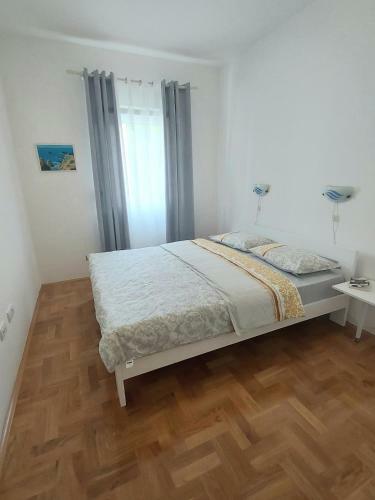 Dk Apartments I