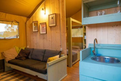 Glamping Tent Bor