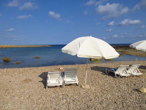 Marsalforn Sea View Beachfront Studio Apartment