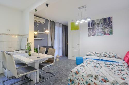 Alexa Apartment