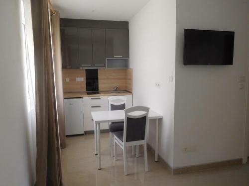 Hostal Villa Aronija