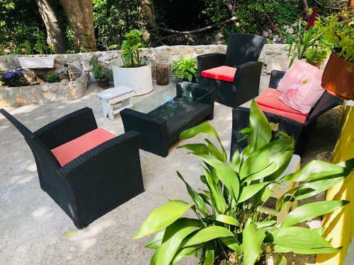 Apartment Mirela - Cosy Studio, 1km From Kotor Old Town