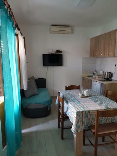 Hostal Apartmani Sara