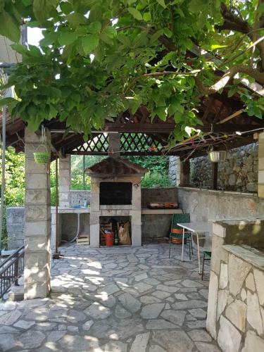 Hostal Apartmani Sara