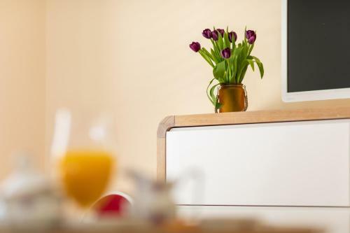 Apartment Splendour In The City Center With Sea View