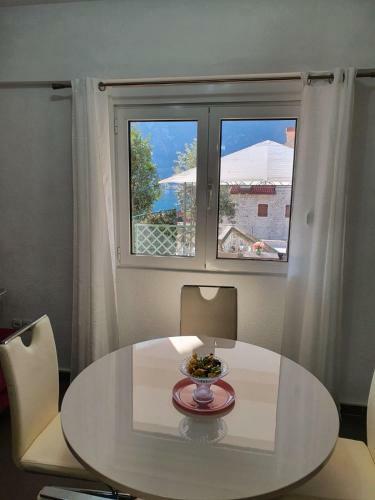 B & S Apartment With Beautiful Terrace