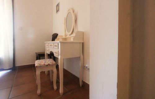 2 Br Apartment In Boka Gardens Complex