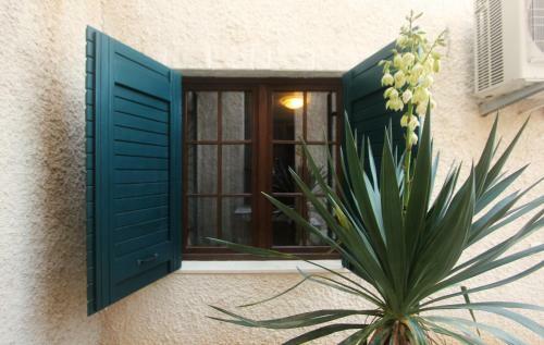 2 Br Apartment In Boka Gardens Complex