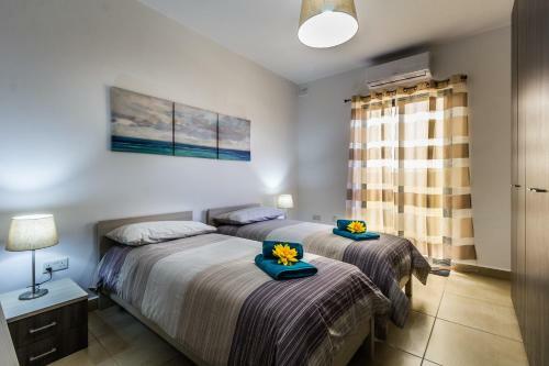 Sunny Modern Apartments