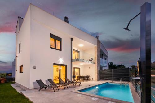 Villa Vila 55