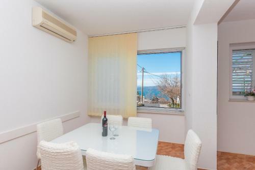 Apartment Ana Chill In Bast