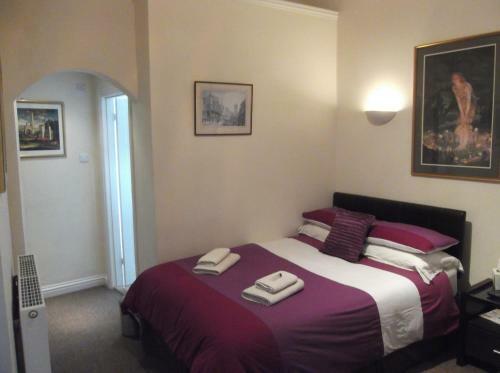 Hostal Teviotside Guest House