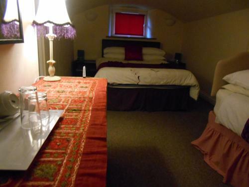 Hostal Teviotside Guest House