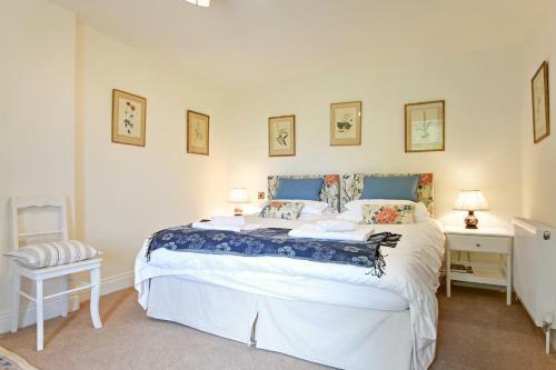 Bed & Breakfast Countryside Escape - The Night Owl