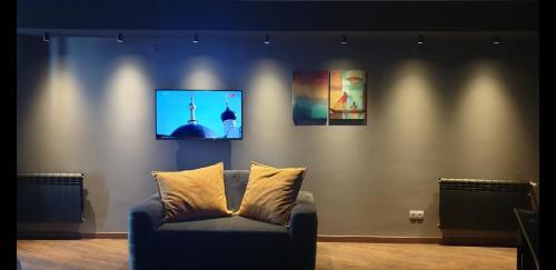 Atriumi Apartment # 201