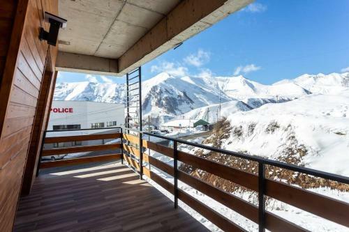 2br Apartment In Marshall Gudauri Project