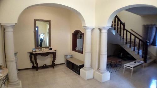 Corner Townhouse 1km From University